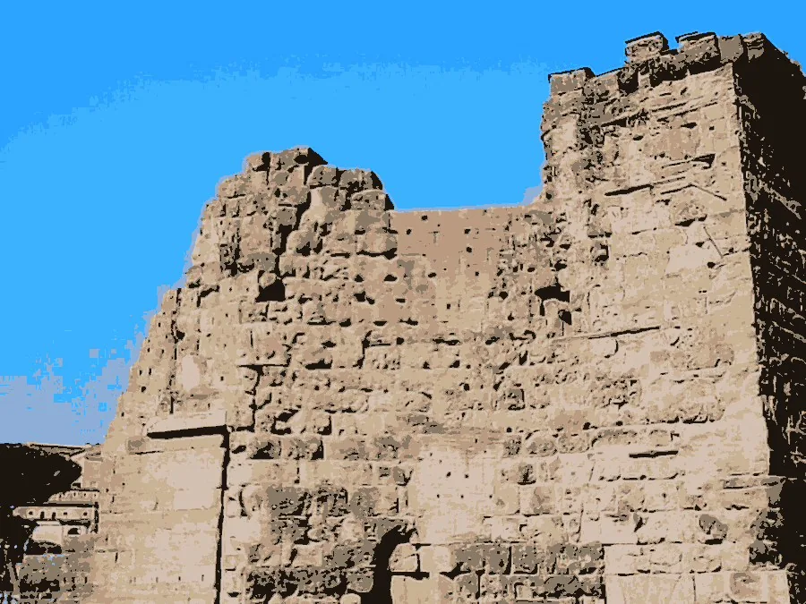 A ruined wall in 8 colours